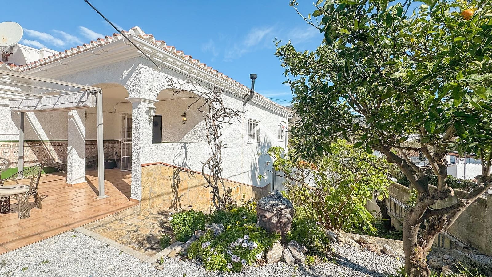 3 soveværelse Villa til salg i Nerja med swimmingpool - € 695.000 (Ref: 9611871)