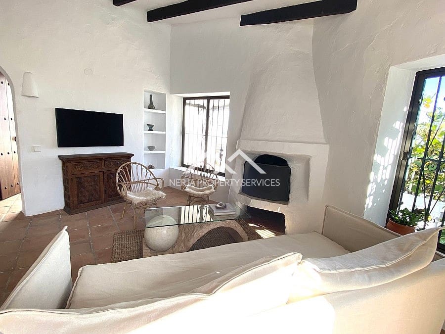 2 bedroom Villa for sale in Salobrena - € 319,000 (Ref: 9611974)