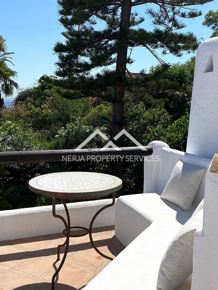 2 bedroom Villa for sale in Salobrena - € 319,000 (Ref: 9611974)