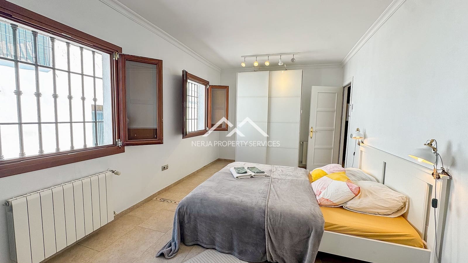 5 sypialnia Willa na sprzedaż w Frigiliana - 780 000 € (Ref: 9650626)