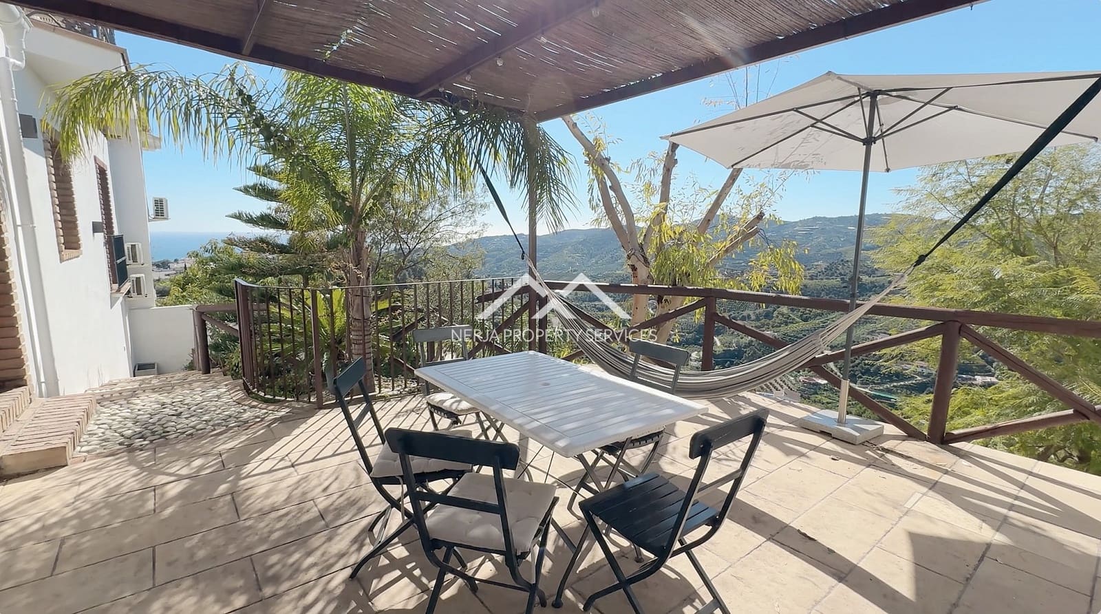 5 bedroom Villa for sale in Frigiliana - € 780,000 (Ref: 9650626)