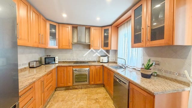 3 chambre Penthouse à vendre à Frigiliana - 375 000 € (Ref: 9653172)