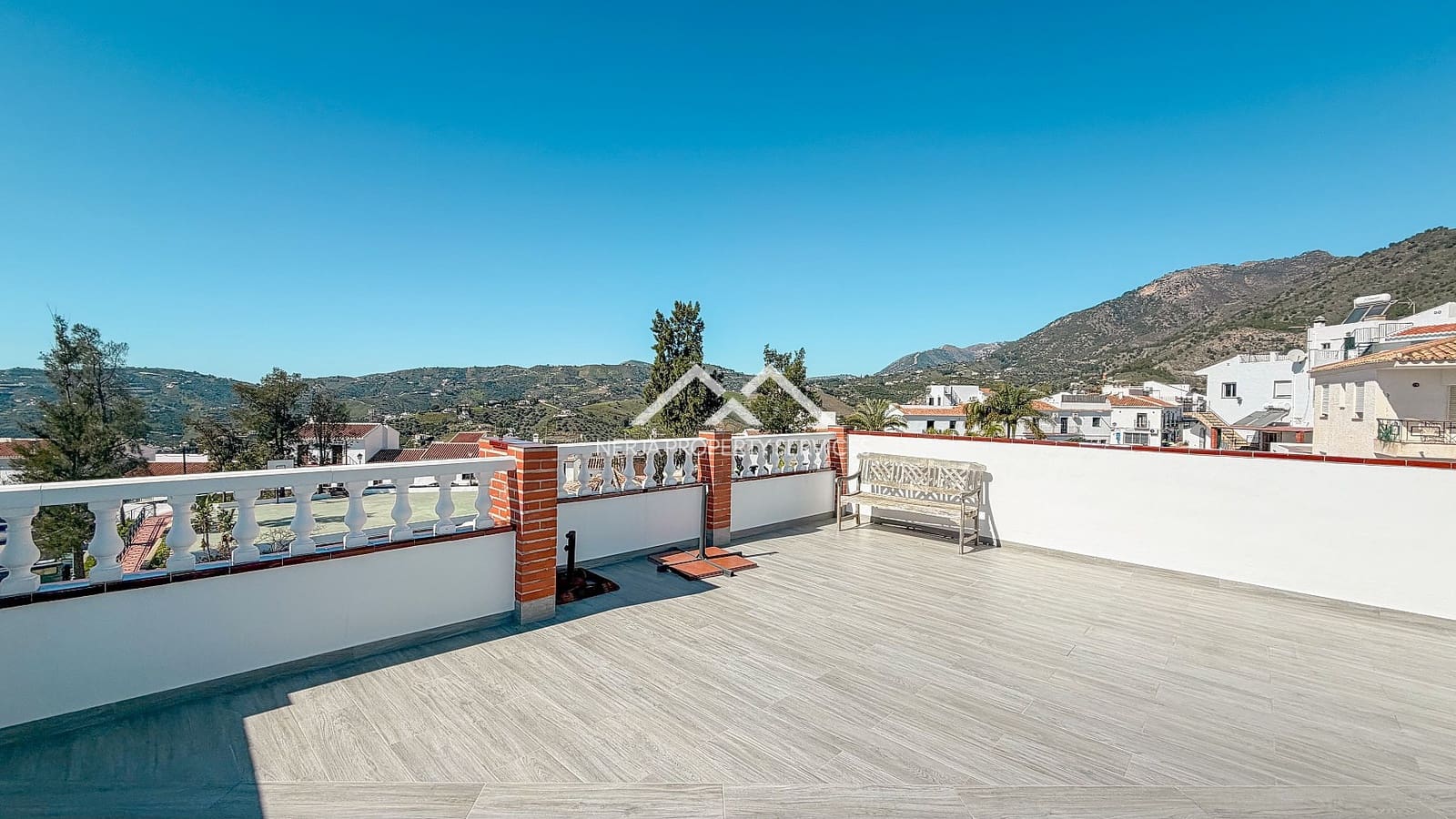 3 chambre Penthouse à vendre à Frigiliana - 375 000 € (Ref: 9653172)