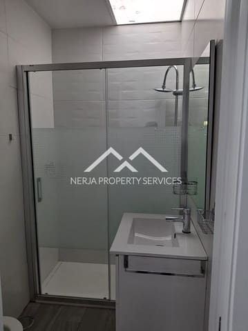 Apartamento de 2 habitaciones en Frigiliana en alquiler - 1.200 € (Ref: 9669316)