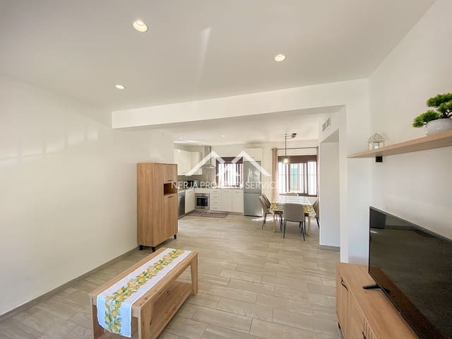 2 soveværelse Lejlighed til leje i Frigiliana - € 1.100 (Ref: 9669316)