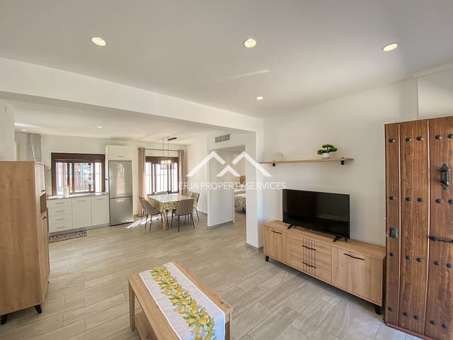 2 soveværelse Lejlighed til leje i Frigiliana - € 1.100 (Ref: 9669316)