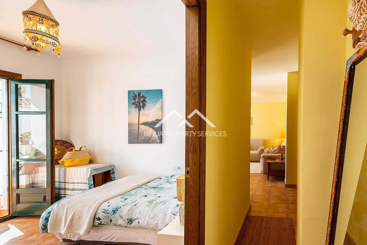 2 bedroom Apartment for sale in Frigiliana with pool - € 230,000 (Ref: 9699681)