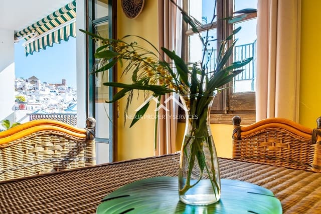 2 soveværelse Lejlighed til salg i Frigiliana med swimmingpool - € 230.000 (Ref: 9699681)