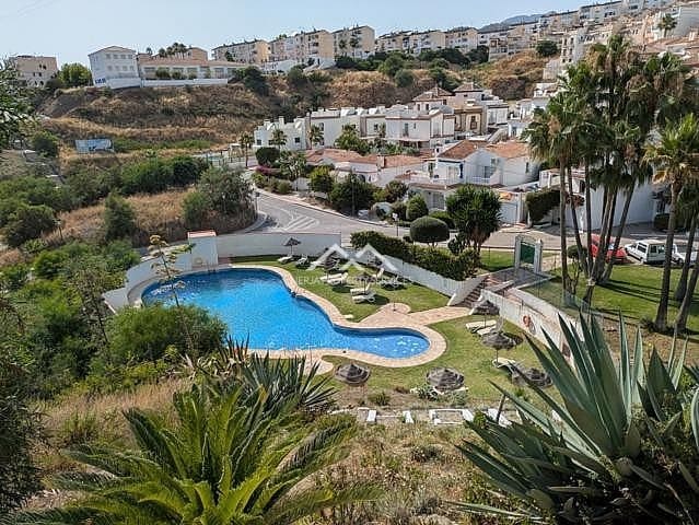 6 camera da letto Villa in vendita in Nerja con piscina - 550.000 € (Rif: 9699683)