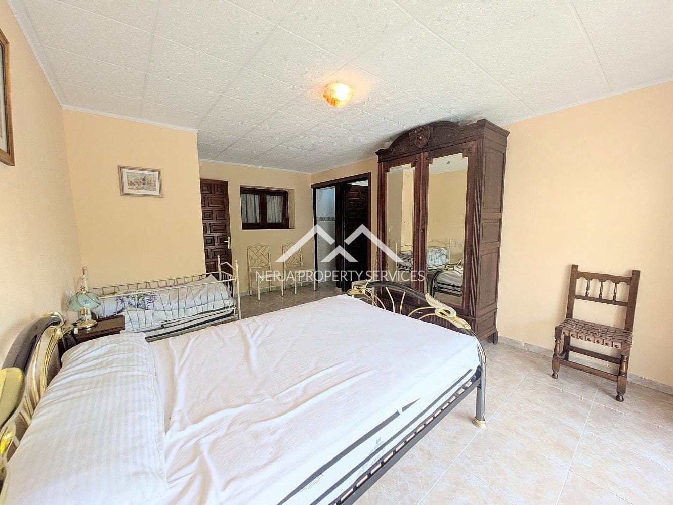 6 camera da letto Villa in vendita in Nerja con piscina - 550.000 € (Rif: 9699683)