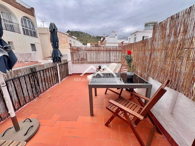 2 quarto Casa em Banda para venda em Torrox Pueblo, Torrox - 179 000 € (Ref: 9720302)