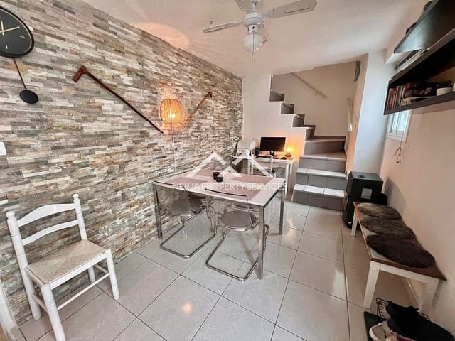 2 quarto Casa em Banda para venda em Torrox Pueblo, Torrox - 179 000 € (Ref: 9720302)