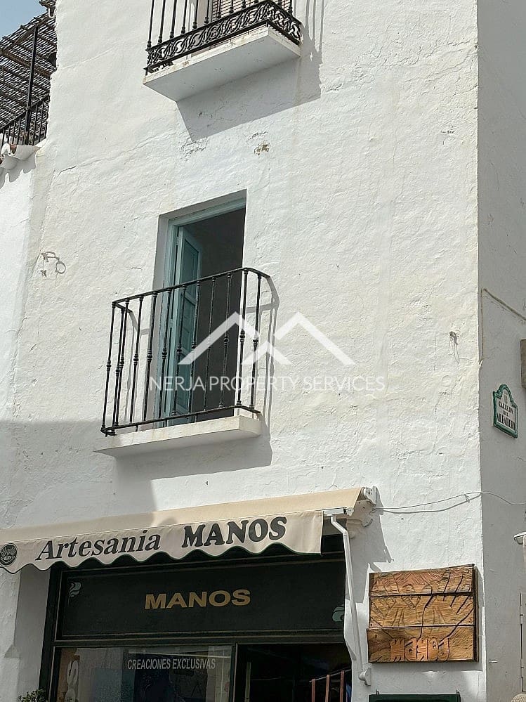 Commercial for rent in Frigiliana - € 600 (Ref: 9720551)