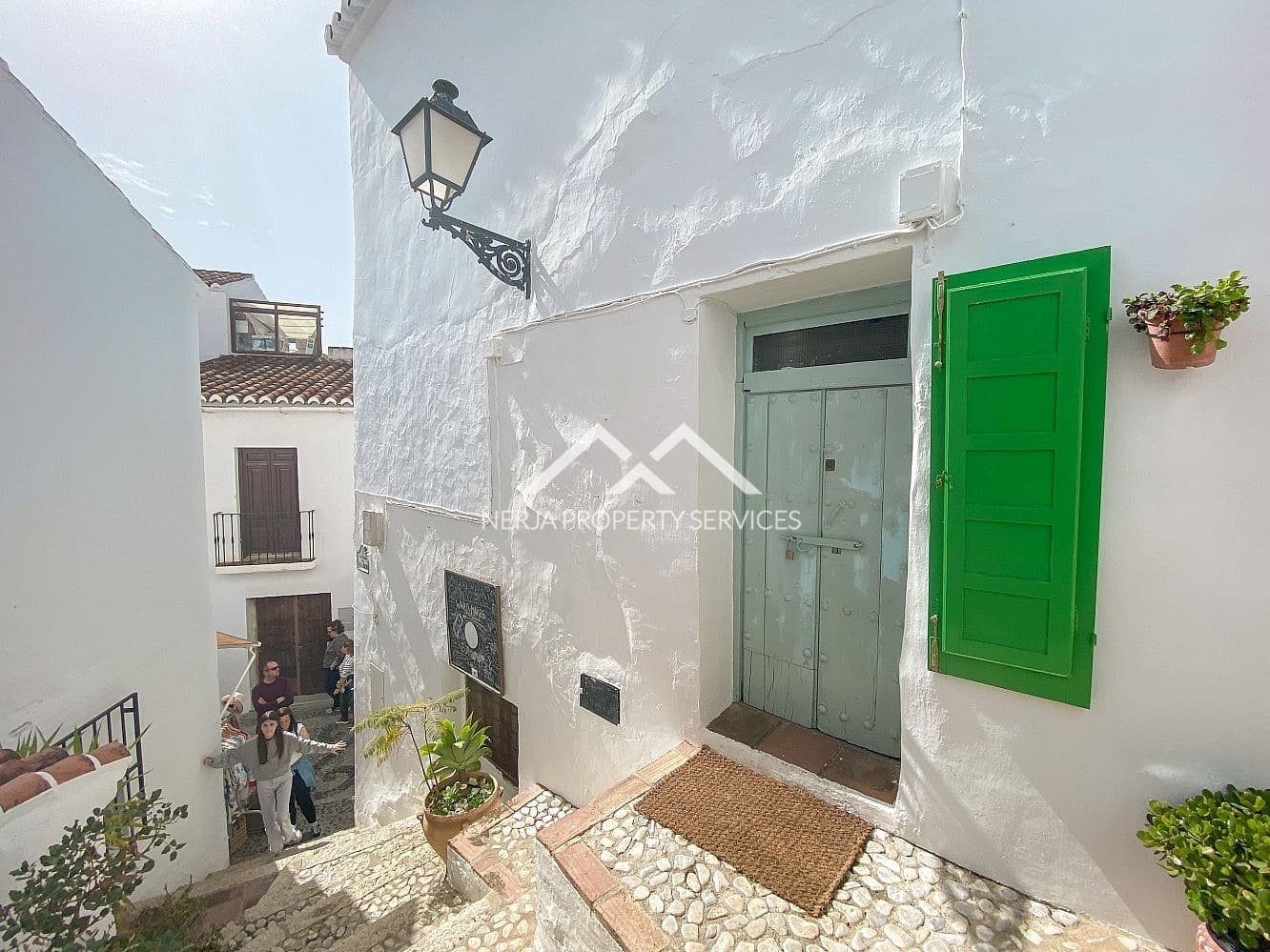 Commercial for rent in Frigiliana - € 600 (Ref: 9720551)
