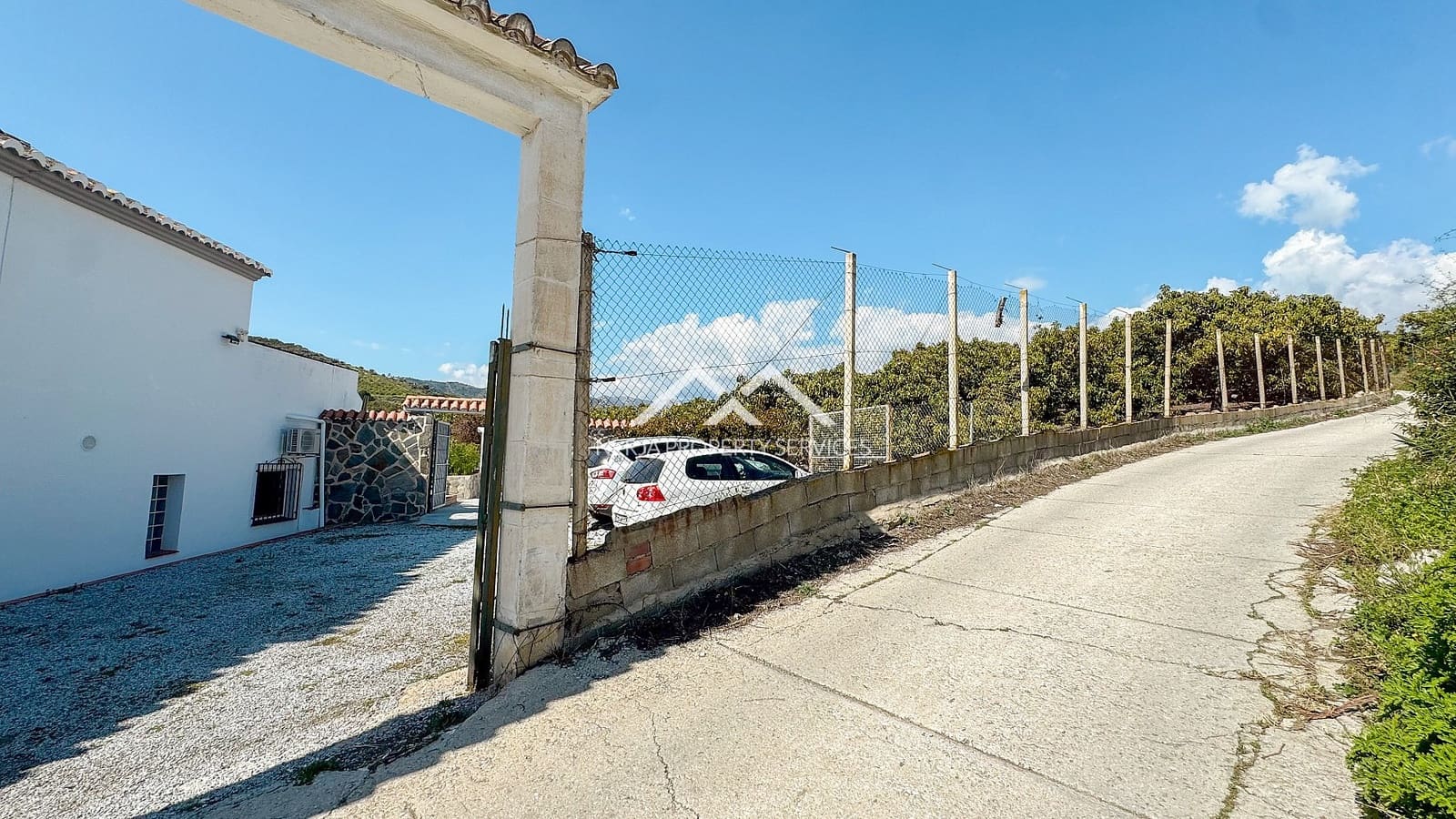 4 soveværelse Villa til salg i Nerja med swimmingpool garage - € 549.000 (Ref: 9748362)