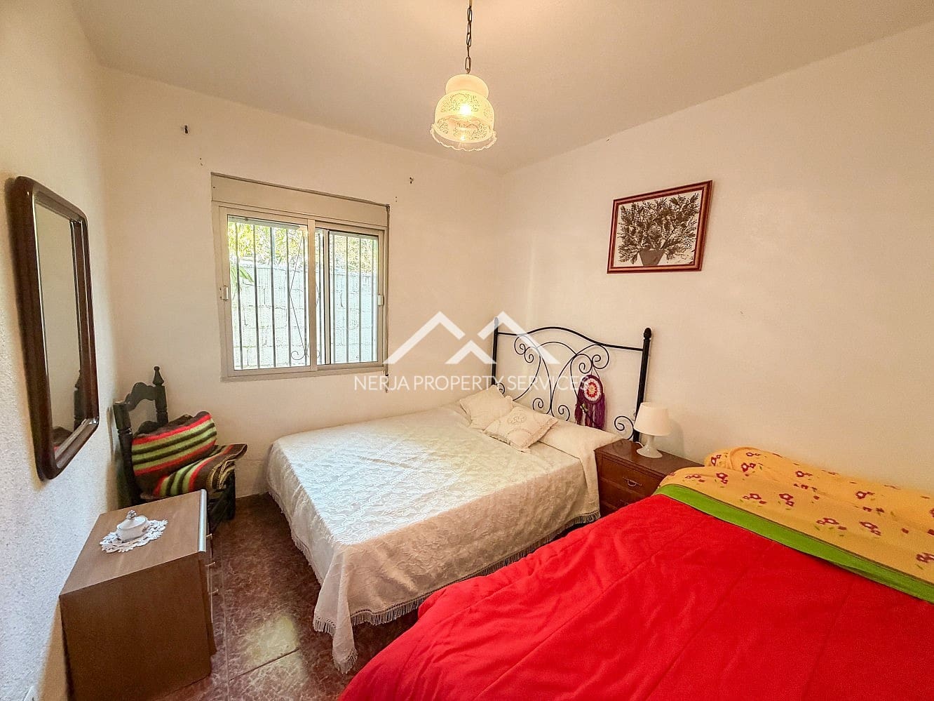 4 chambre Villa/Maison à vendre à Nerja avec piscine - 335 000 € (Ref: 9752354)