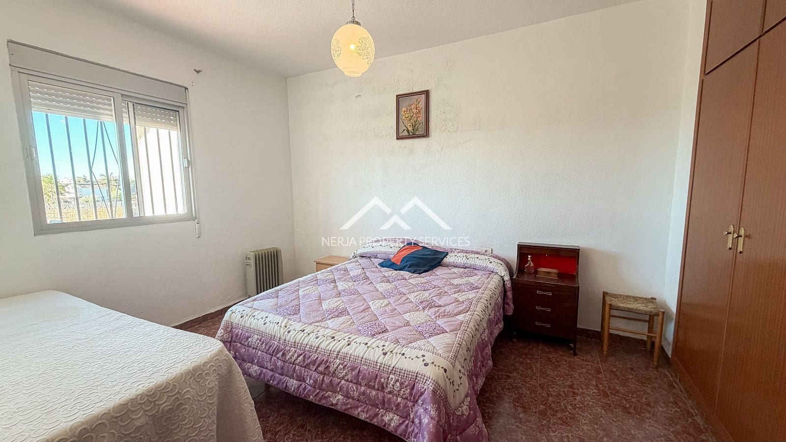 4 chambre Villa/Maison à vendre à Nerja avec piscine - 335 000 € (Ref: 9752354)