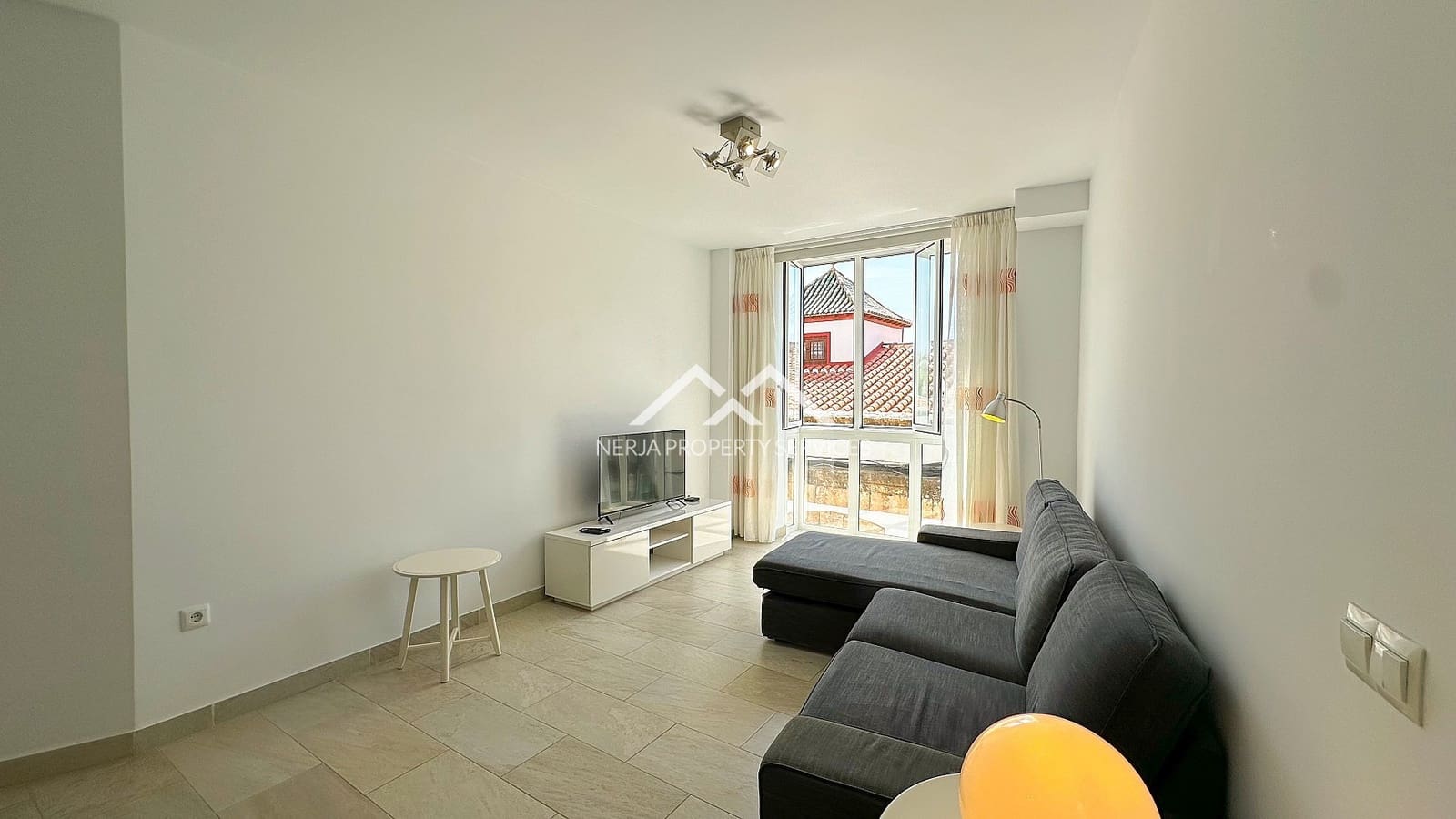 1 bedroom Apartment for rent in Nerja - € 1,100 (Ref: 9768885)