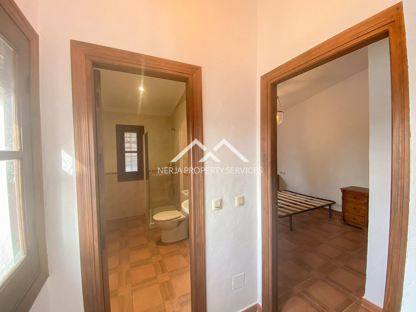 2 bedroom Finca/Country House for rent in Frigiliana with pool garage - € 1,200 (Ref: 9789746)