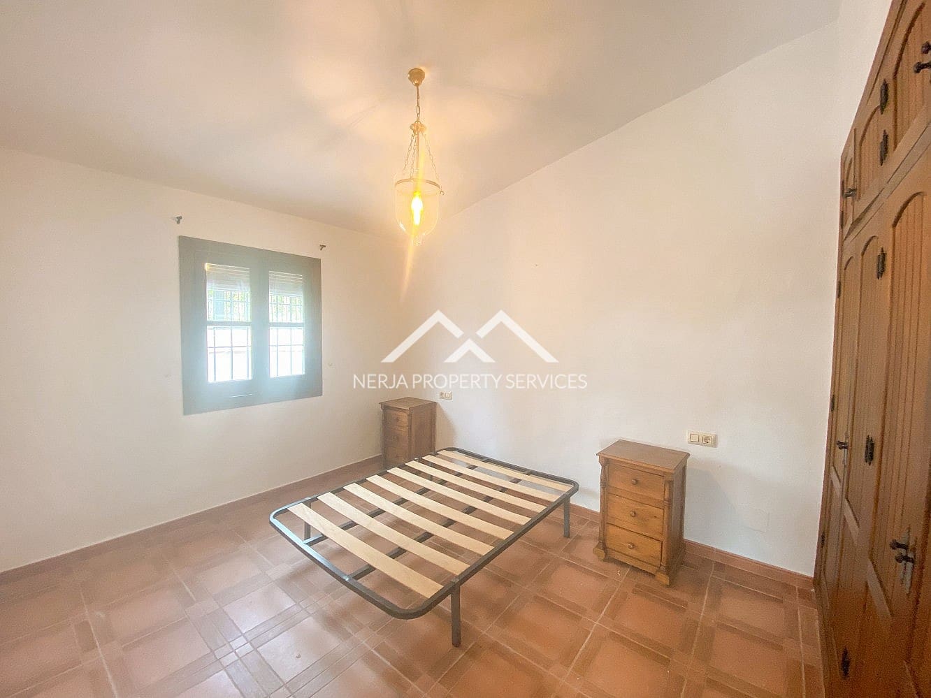 2 bedroom Finca/Country House for rent in Frigiliana with pool garage - € 1,200 (Ref: 9789746)