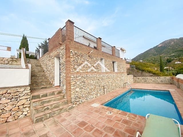 2 soverom Finca/Herregård til leie i Frigiliana med svømmebasseng garasje - € 1 200 (Ref: 9789746)