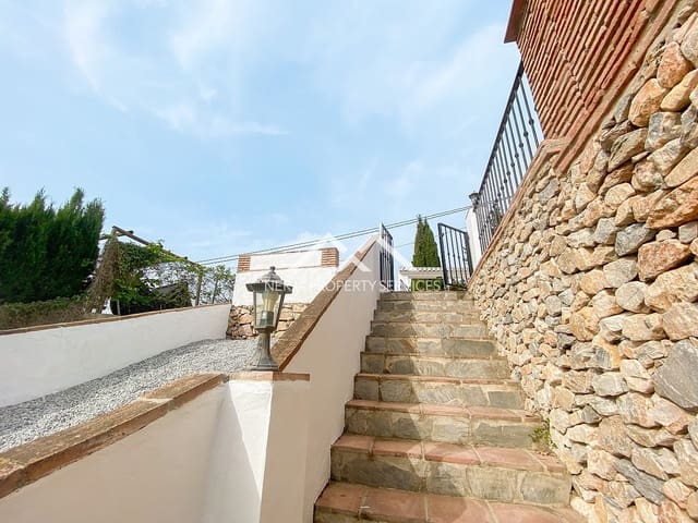 2 soverom Finca/Herregård til leie i Frigiliana med svømmebasseng garasje - € 1 200 (Ref: 9789746)