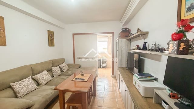 2 Zimmer Apartment zu verkaufen in Avda Pescia - Ctra de Frigiliana, Nerja - 189.900 € (Ref: 9793304)