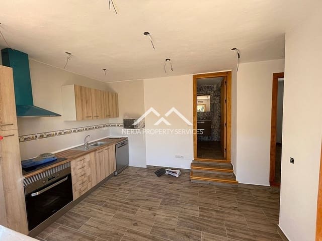 2 soverom Hus til leie i Frigiliana - € 850 (Ref: 9804816)