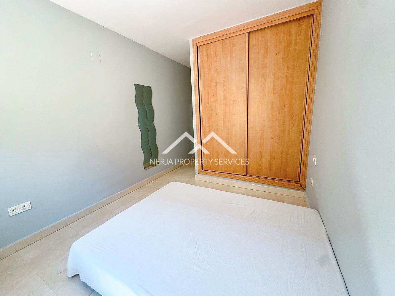 Apartamento de 3 habitaciones en Torrox-Costa en venta con garaje - 305.000 € (Ref: 9804979)