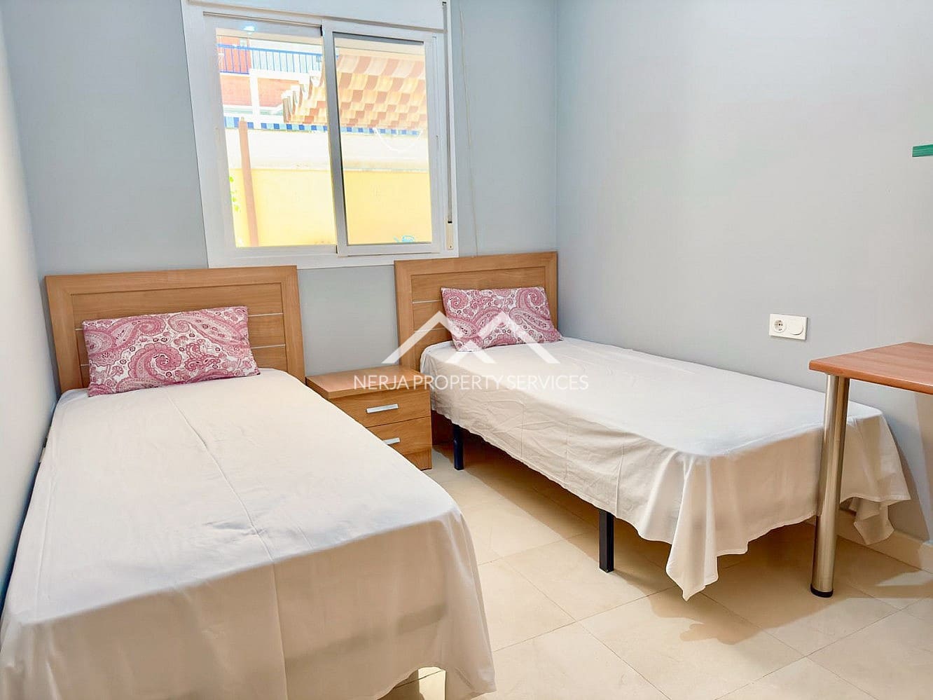 Apartamento de 3 habitaciones en Torrox-Costa en venta con garaje - 305.000 € (Ref: 9804979)