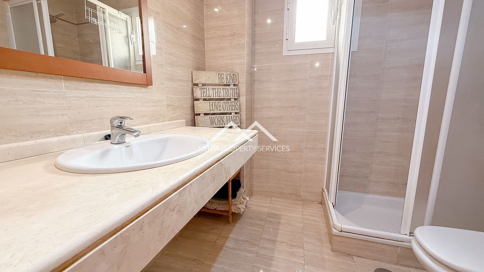 2 bedroom Apartment for sale in Nerja with pool - € 345,000 (Ref: 9819160)