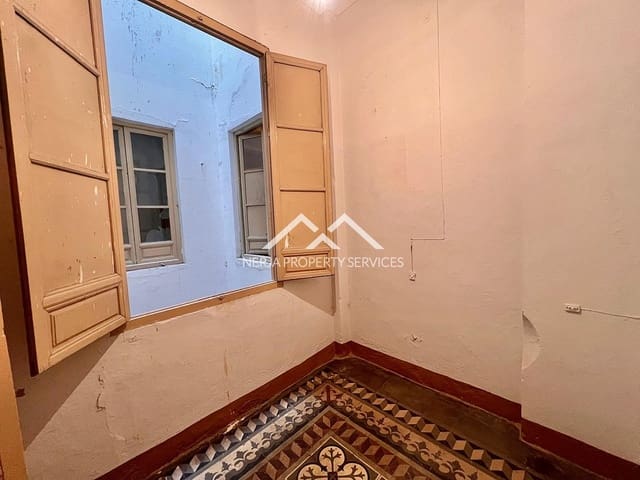 5 soveværelse Lejlighed til salg i Centro - Sagrario, Granada by - € 449.000 (Ref: 9823862)