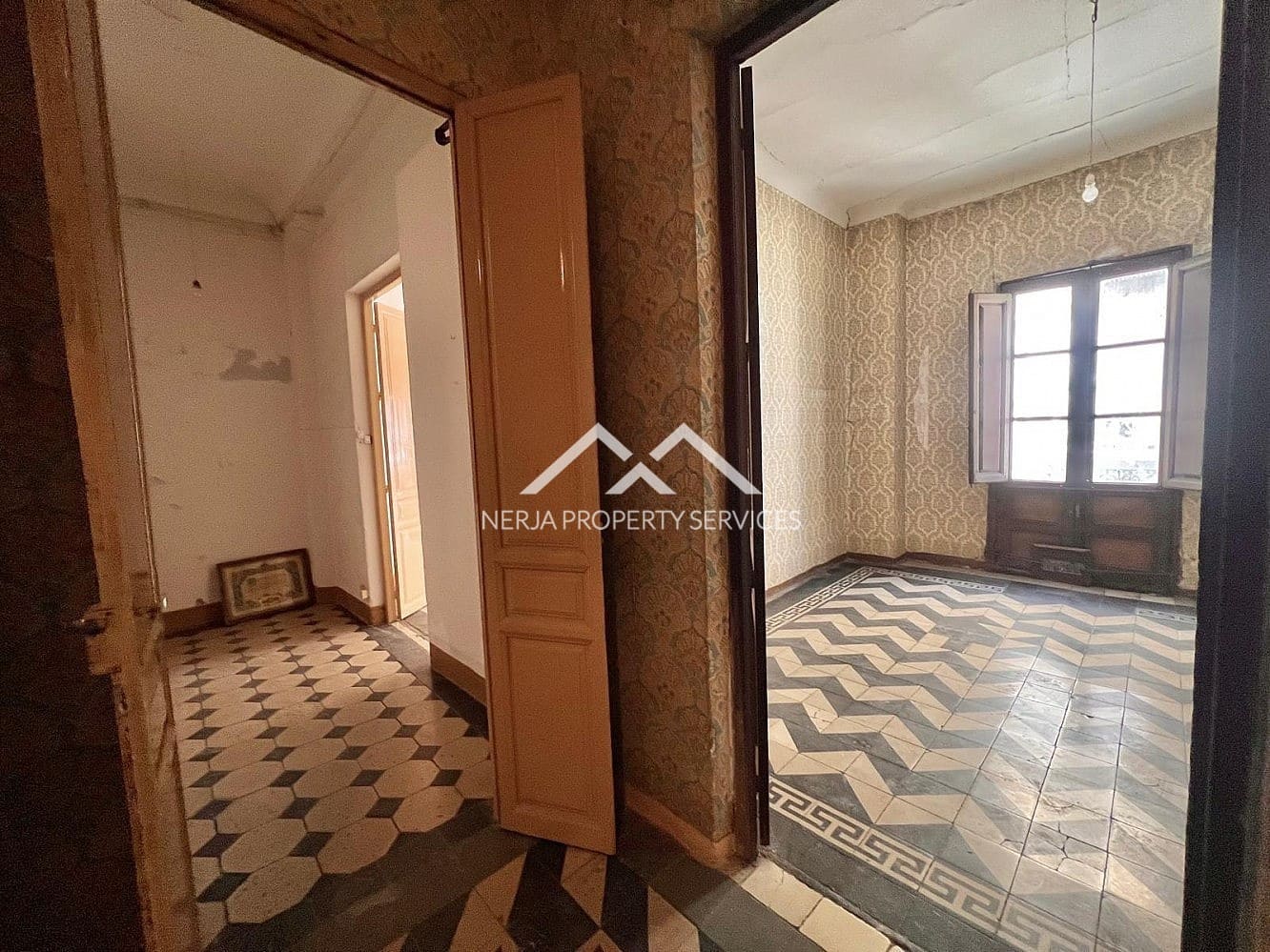5 soveværelse Lejlighed til salg i Granada by - € 449.000 (Ref: 9823862)