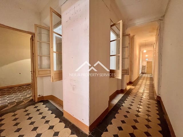 5 soveværelse Lejlighed til salg i Centro - Sagrario, Granada by - € 449.000 (Ref: 9823862)