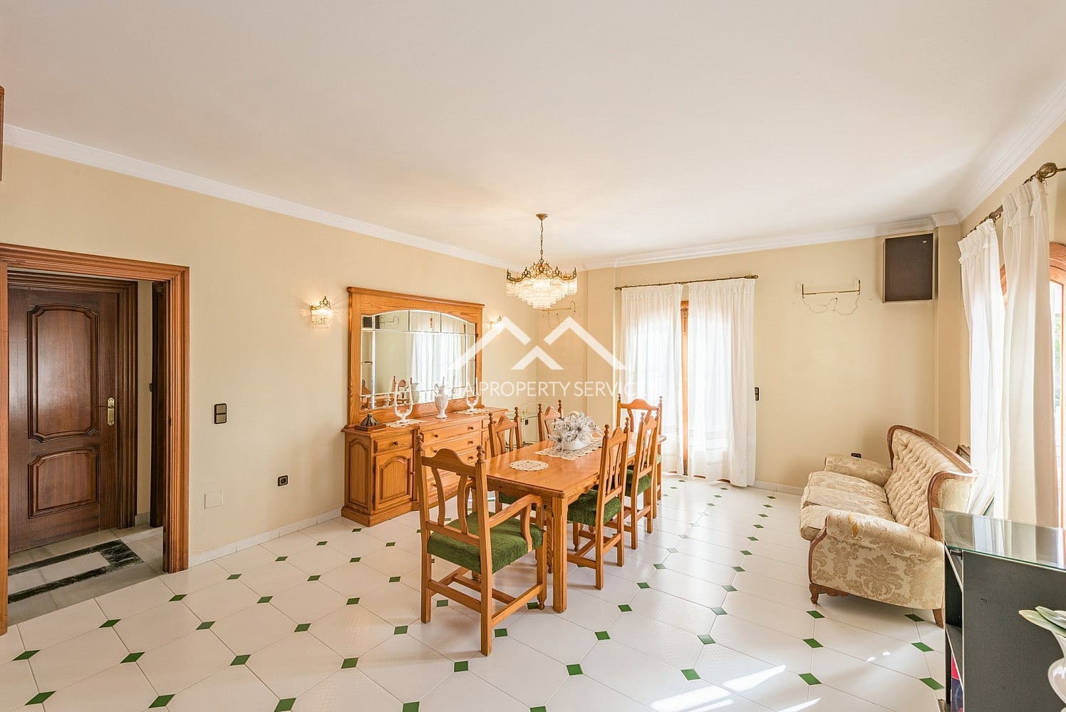 5 bedroom Villa for sale in Nerja with pool - € 2,780,000 (Ref: 9827642)