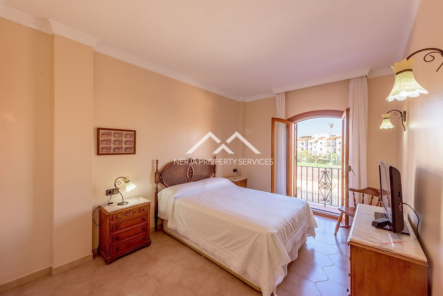 5 bedroom Villa for sale in Nerja with pool - € 2,780,000 (Ref: 9827642)