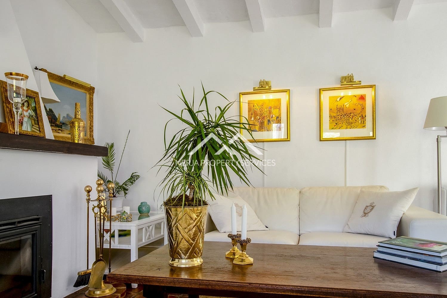 4 bedroom Villa for sale in Nerja with pool - € 995,000 (Ref: 9834652)