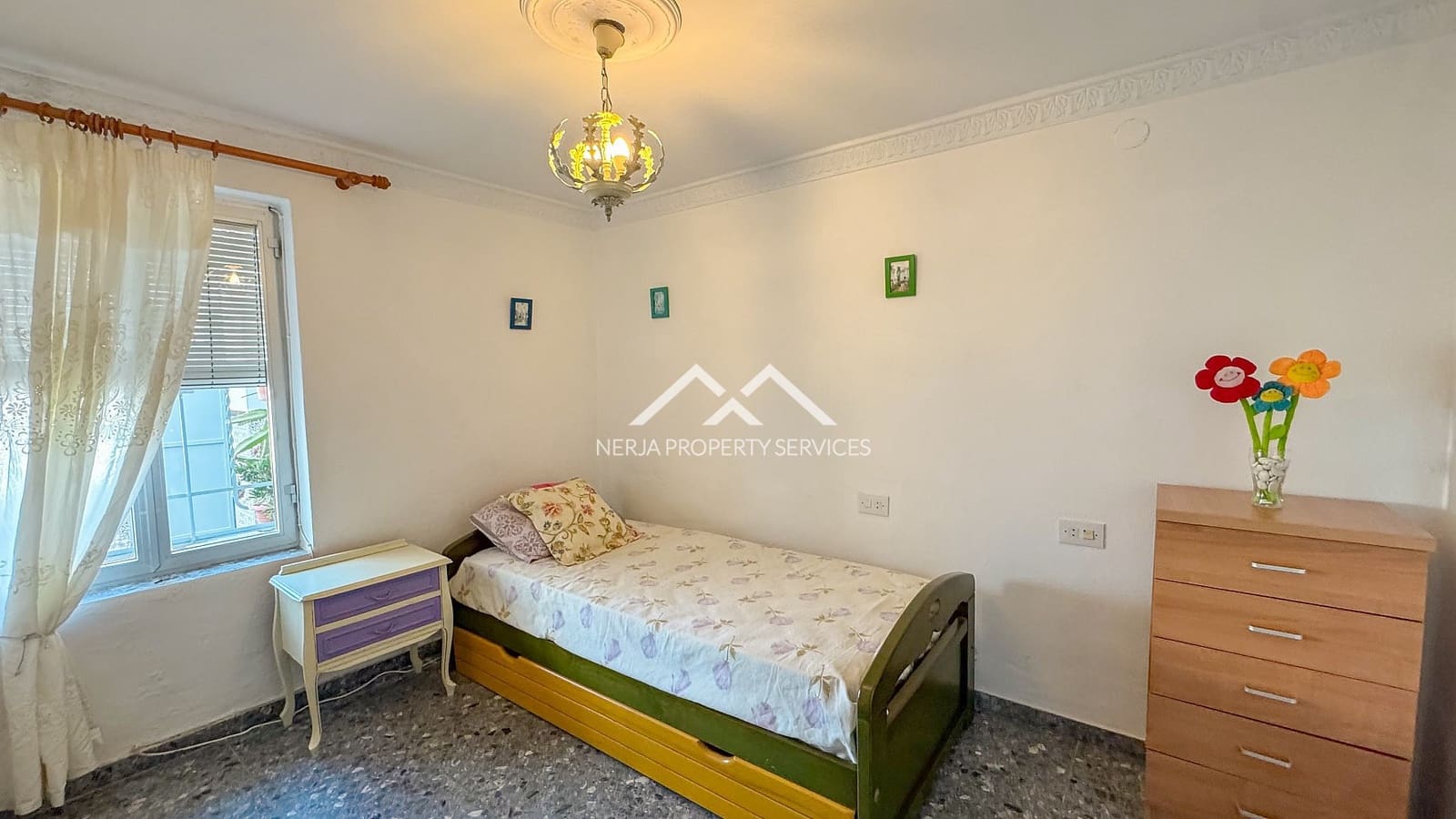 Casa de 3 habitaciones en Frigiliana en venta - 329.000 € (Ref: 9836749)