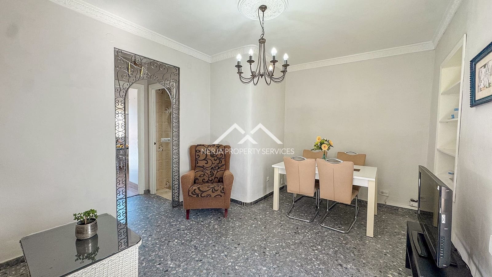 Casa de 3 habitaciones en Frigiliana en venta - 329.000 € (Ref: 9836749)