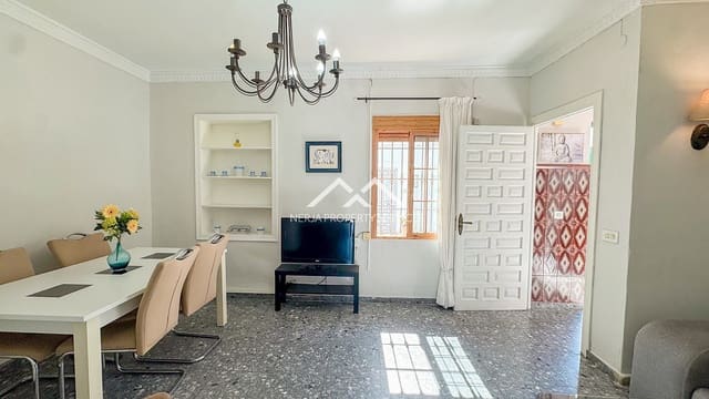 Casa de 3 habitaciones en Frigiliana en venta - 329.000 € (Ref: 9836749)