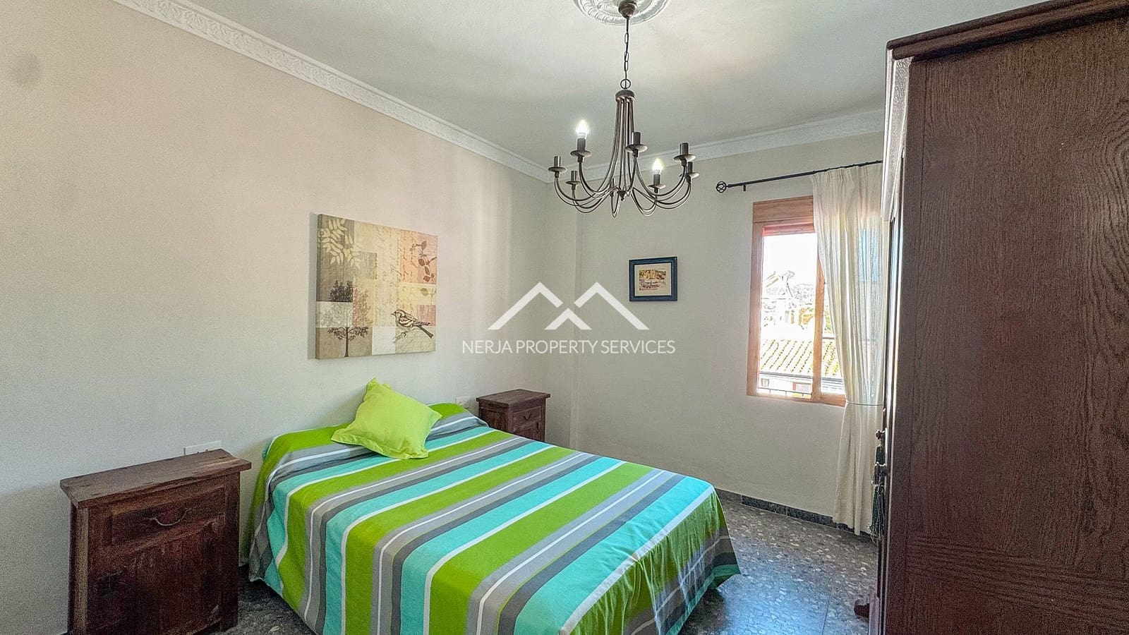 Casa de 3 habitaciones en Frigiliana en venta - 329.000 € (Ref: 9836749)
