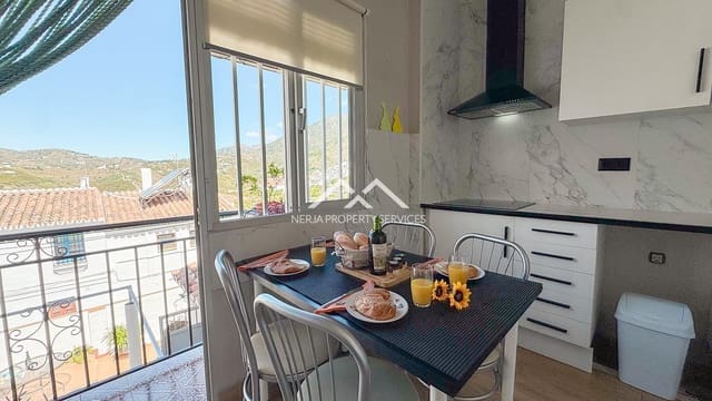 Casa de 3 habitaciones en Frigiliana en venta - 329.000 € (Ref: 9836749)