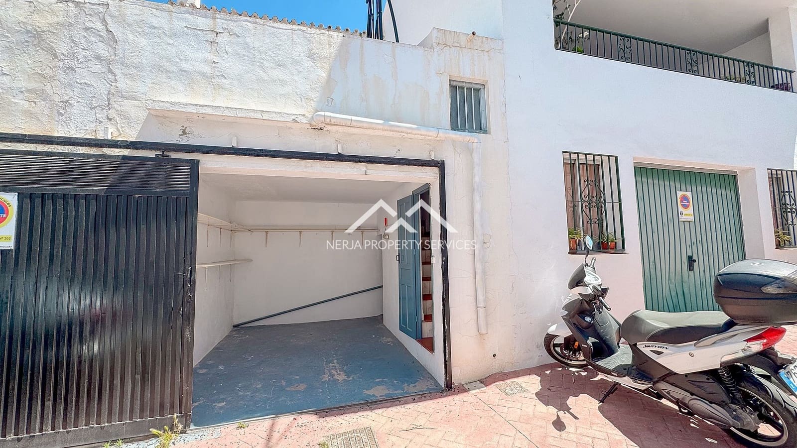 Casa de 3 habitaciones en Frigiliana en venta - 329.000 € (Ref: 9836749)