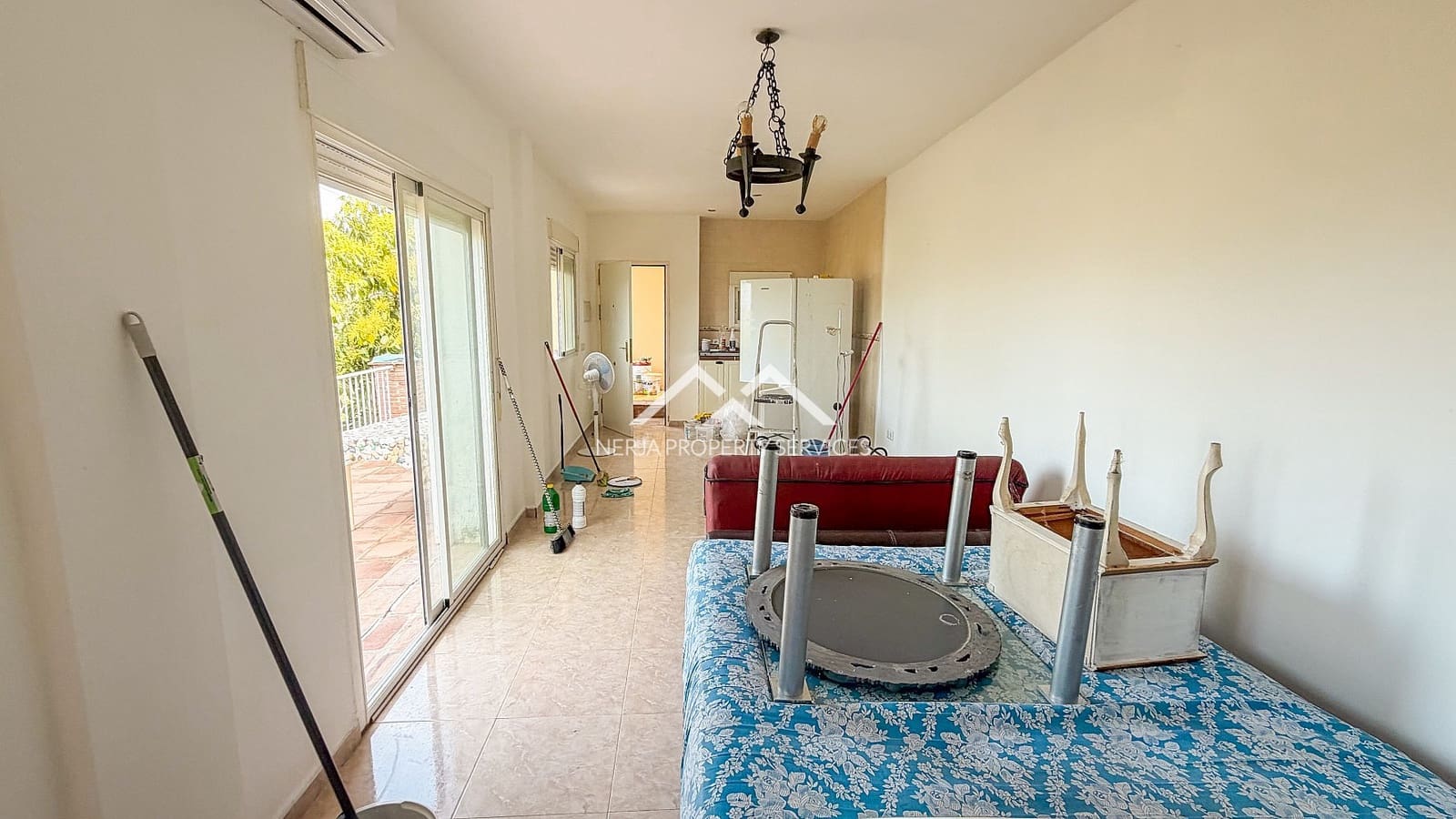 3 slaapkamer Villa te huur in Torrox met zwembad garage - € 1.500 (Ref: 9838244)
