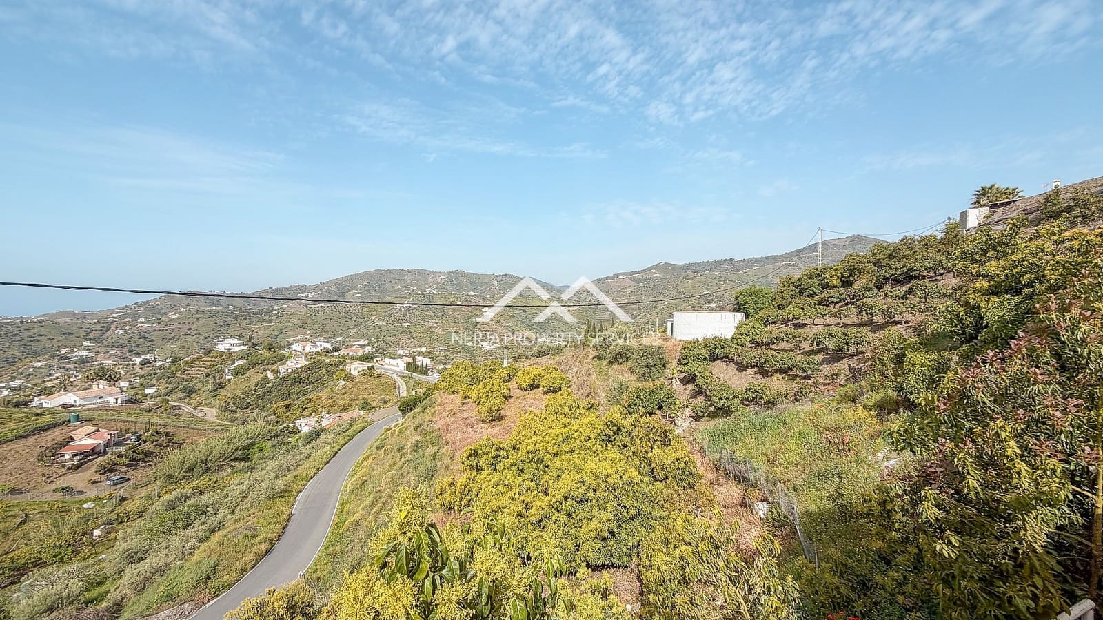 3 slaapkamer Villa te huur in Torrox met zwembad garage - € 1.500 (Ref: 9838244)