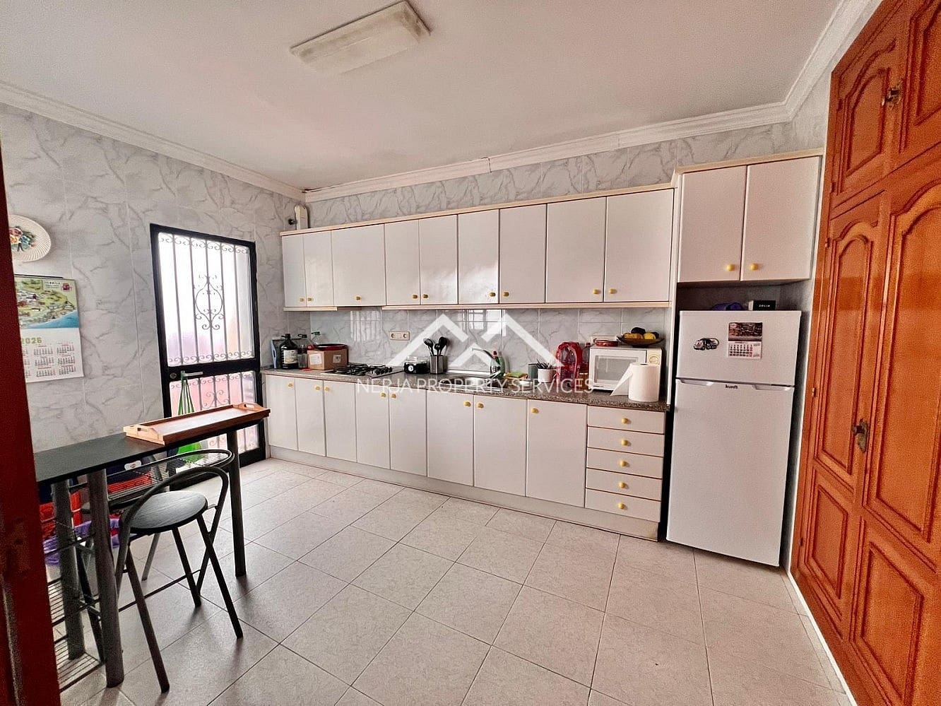 3 bedroom Apartment for sale in Torrox - € 265,000 (Ref: 9841542)