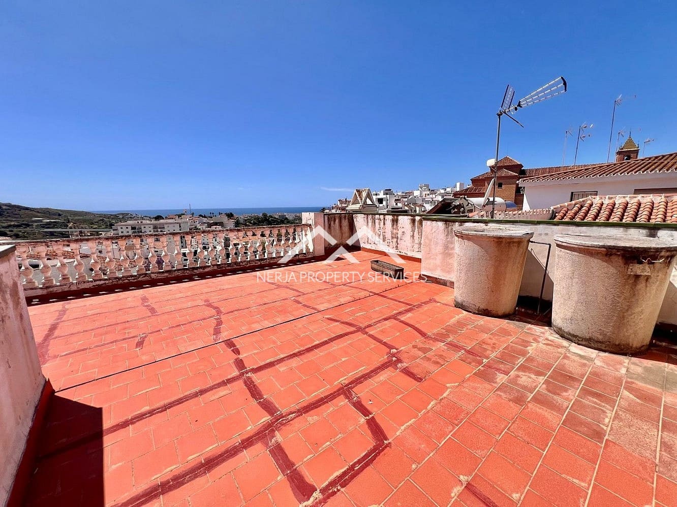 3 bedroom Apartment for sale in Torrox - € 265,000 (Ref: 9841542)
