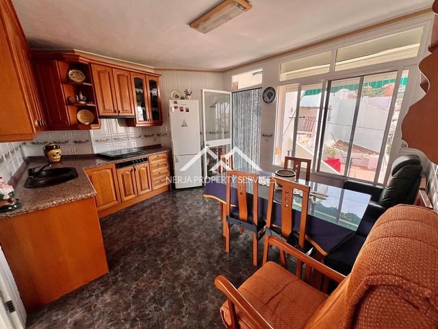 2 sypialnia Dom na sprzedaż w Torrox Pueblo, Torrox - 215 000 € (Ref: 9841715)