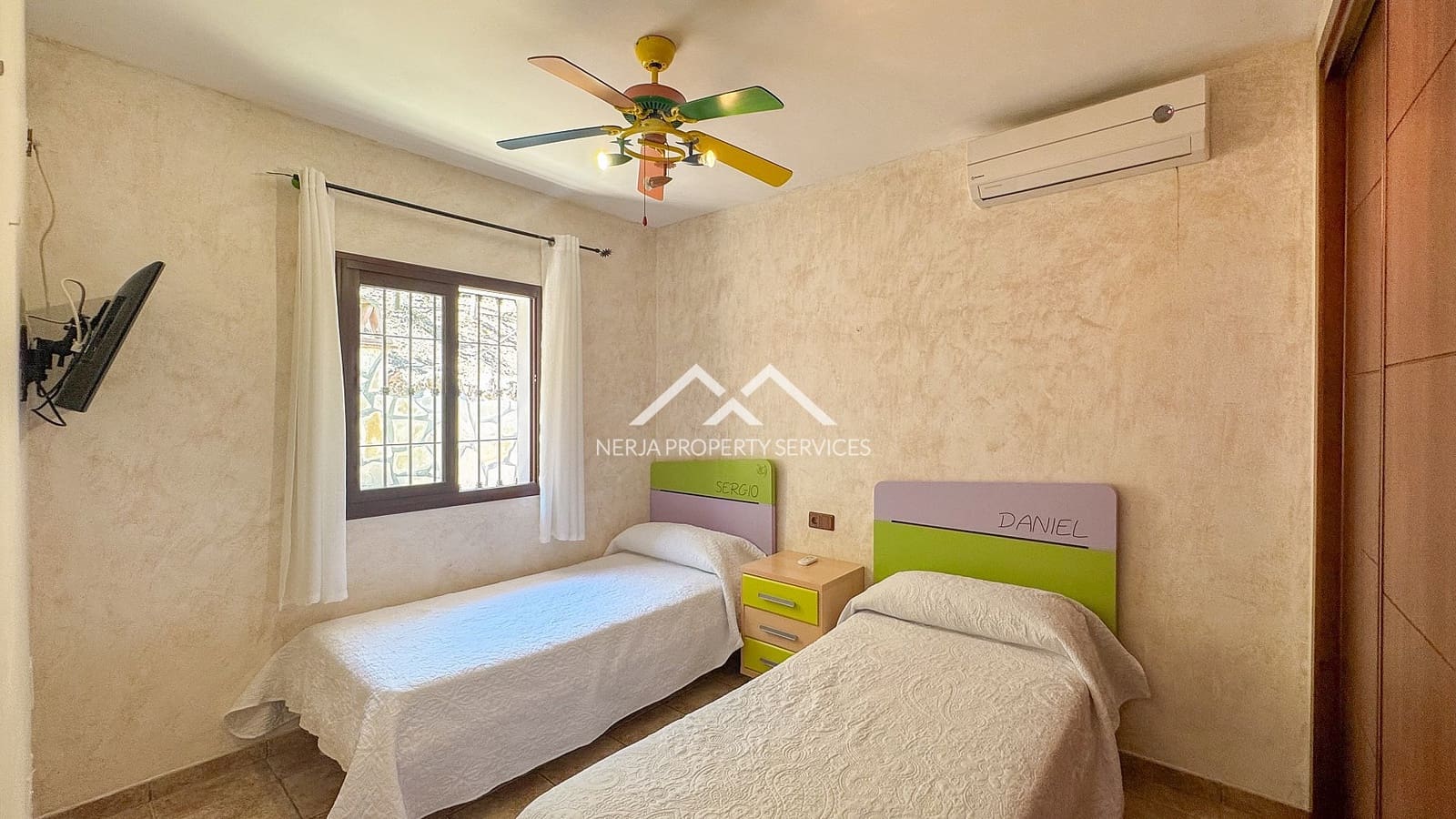 3 slaapkamer Villa te koop in Frigiliana met zwembad garage - € 480.000 (Ref: 9844194)