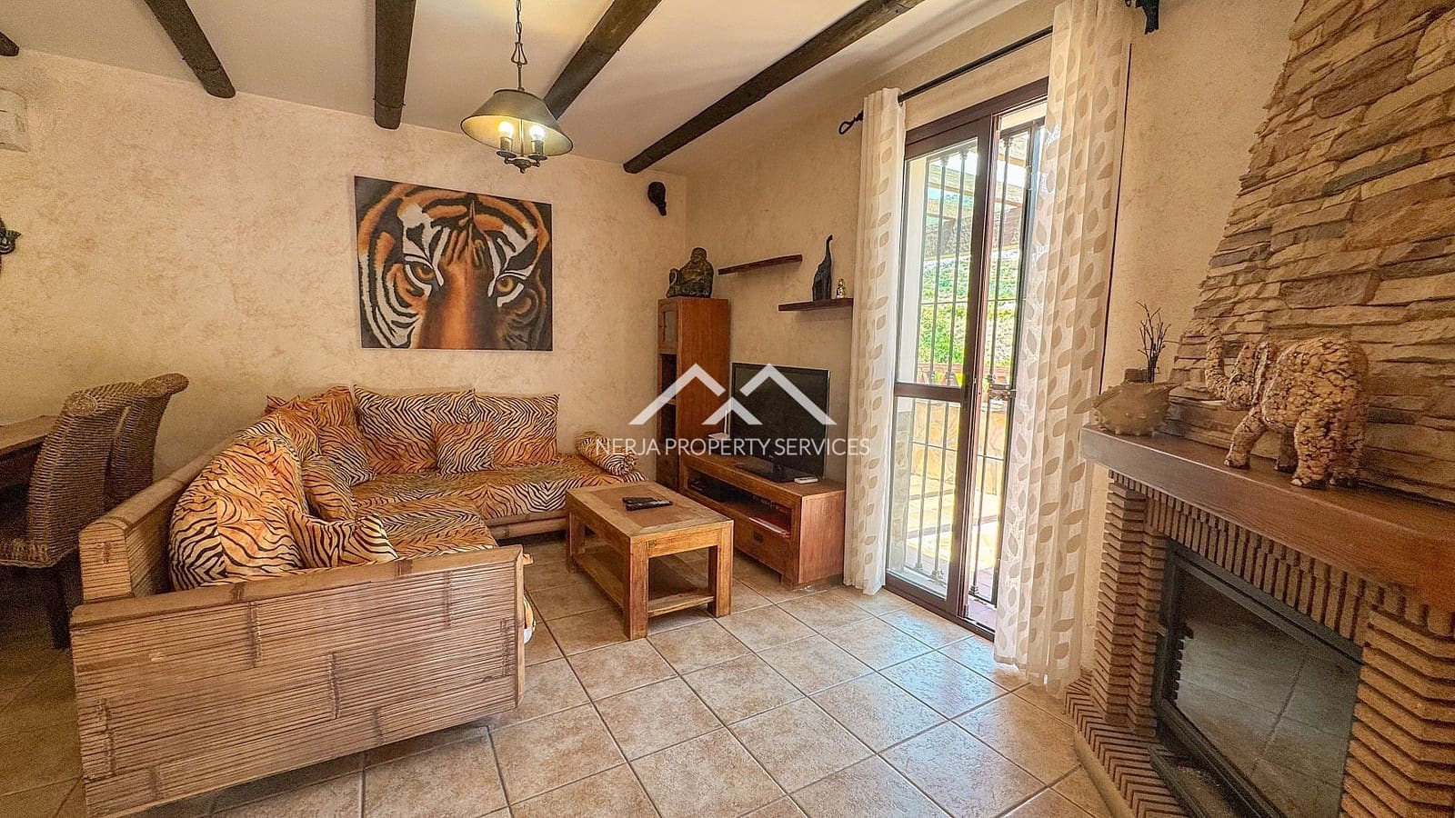 3 slaapkamer Villa te koop in Frigiliana met zwembad garage - € 480.000 (Ref: 9844194)